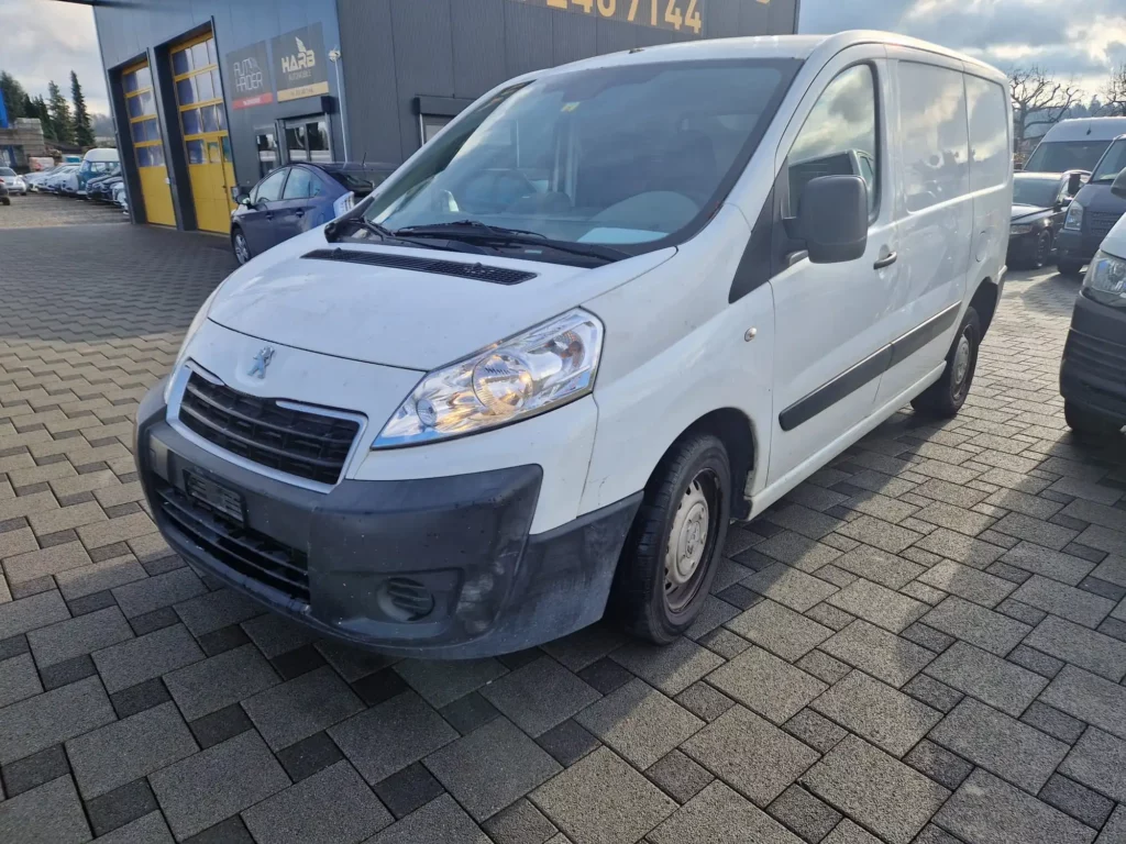 Renault Lieferwagen für den Export